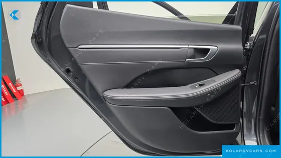 HYUNDAI SONATA 1.6 TURBO