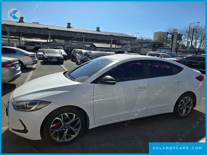 HYUNDAI ELANTRA (AVANTE) 1.6 E-VGT SMART