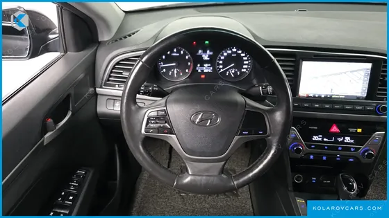 HYUNDAI ELANTRA (AVANTE) 1.6 GDI SMART
