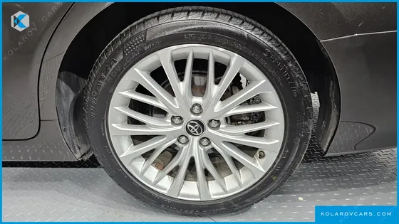 TOYOTA CAMRY 2.5