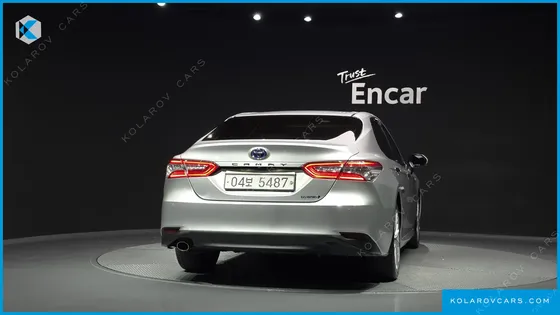 TOYOTA CAMRY 2.5 XLE HYBRID