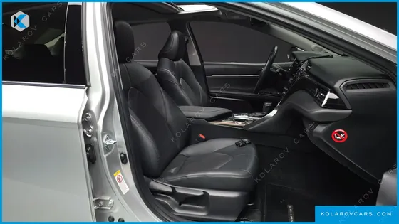 TOYOTA CAMRY 2.5 XLE HYBRID