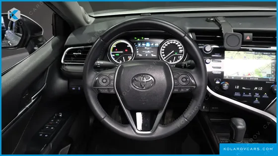 TOYOTA CAMRY 2.5 XLE HYBRID