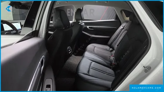 HYUNDAI SONATA 1.6 TURBO