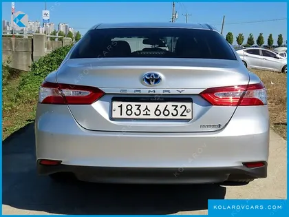 TOYOTA CAMRY 2.5 LE HYBRID