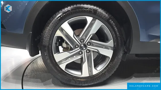 KIA SORENTO HEV 1.6 2WD