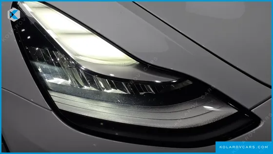 TESLA MODEL 3 STANDARD RANGE PLUE RWD