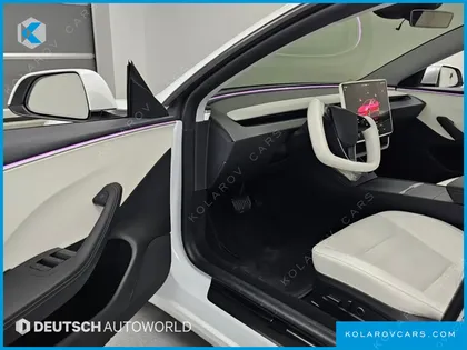 TESLA MODEL 3 RWD