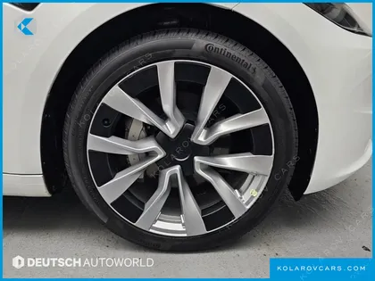 TESLA MODEL 3 RWD