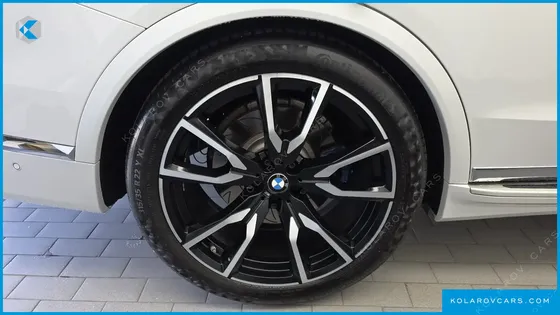 BMW X7 XDRIVE 30D M SPORT 6 STR