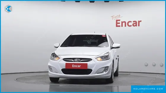 HYUNDAI ACCENT DIESEL WIT 1.6 VGT MODERN