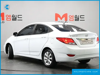 HYUNDAI ACCENT 1.4 VVT MODERN