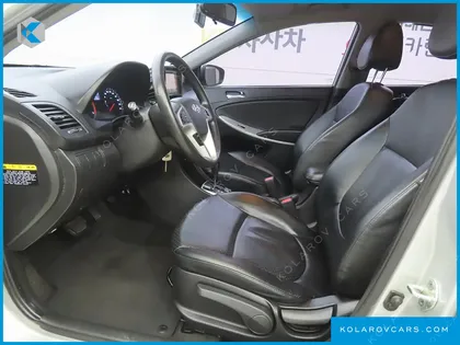 HYUNDAI ACCENT DIESEL 1.6 VGT PREMIER