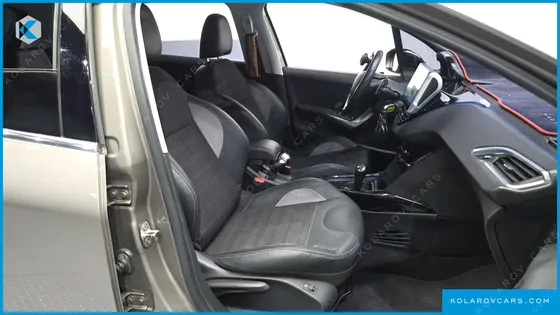 PEUGEOT 2008 1.6 E-HDI FELINE L