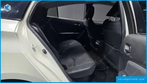 TOYOTA PRIUS 1.8 E