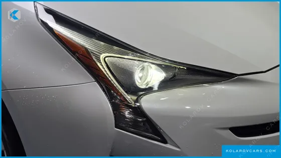 TOYOTA PRIUS 1.8 E
