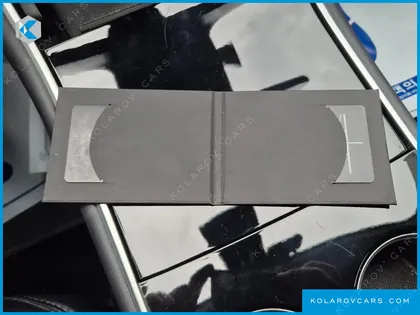 TESLA MODEL 3 STANDARD RANGE PLUE RWD