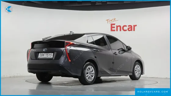 TOYOTA PRIUS 1.8 E