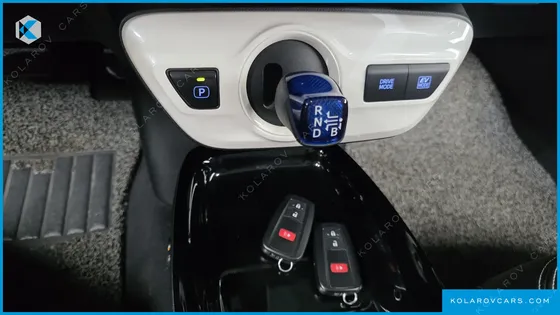 TOYOTA PRIUS 1.8 E