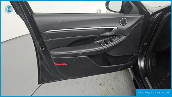 HYUNDAI SONATA 2.0