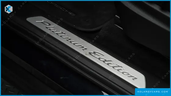 PORSCHE CAYENNE 3.0 PLATINUM EDITION