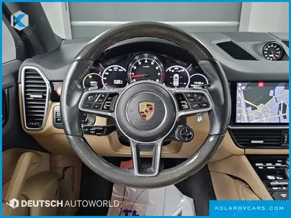 PORSCHE CAYENNE 3.0 COUPE