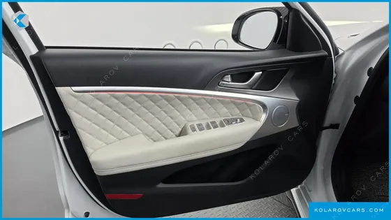 GENESIS G70 GASOLINE 3.3T 2WD