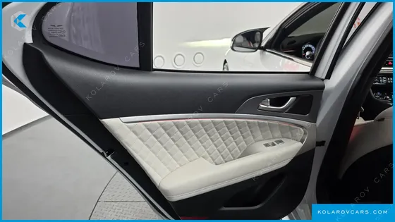GENESIS G70 GASOLINE 3.3T 2WD