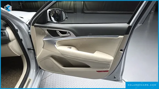 GENESIS G70 GASOLINE 2.0T 2WD
