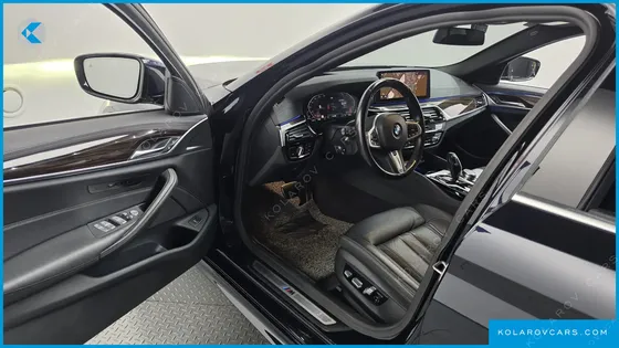 BMW 5 SERIES 520I M SPORT