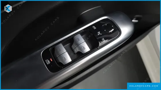 MERCEDES C-CLASS C300 4MATIC AVANTGARDE