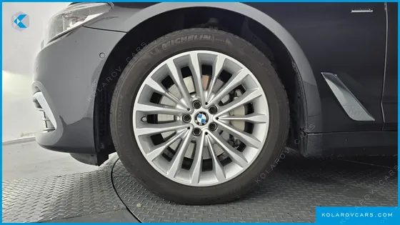 BMW 5 SERIES 530I XDRIVE LUXURY PLUS