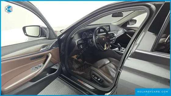 BMW 5 SERIES 530I XDRIVE LUXURY PLUS