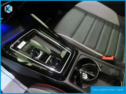 VOLKSWAGEN GOLF 2.0 GTI