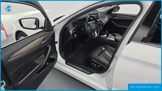 BMW 5 SERIES 530I LUXURY PLUS