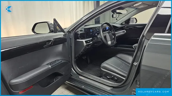 HYUNDAI GRANDEUR 2,5 GASOLINE 2WD