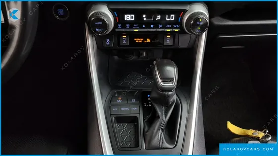 TOYOTA RAV4 2.5 2WD