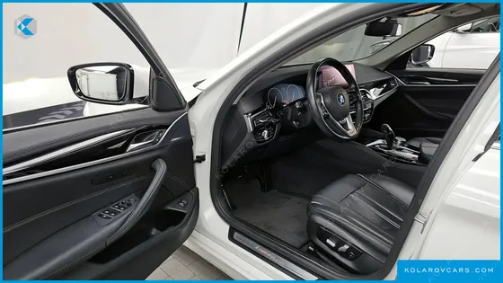 BMW 5 SERIES 520I LUXURY