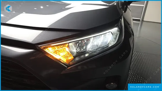 TOYOTA RAV4 2.5 2WD