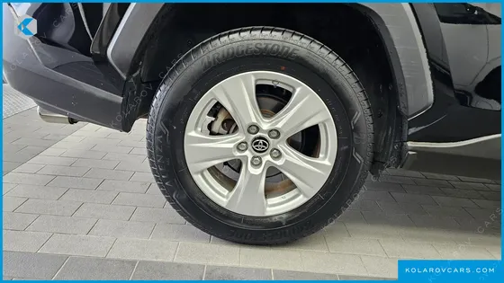 TOYOTA RAV4 2.5 2WD