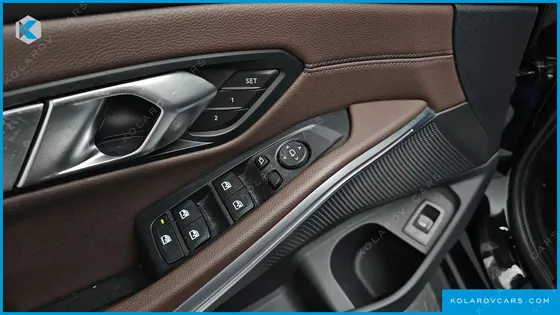 BMW 3 SERIES 330I LUXURY