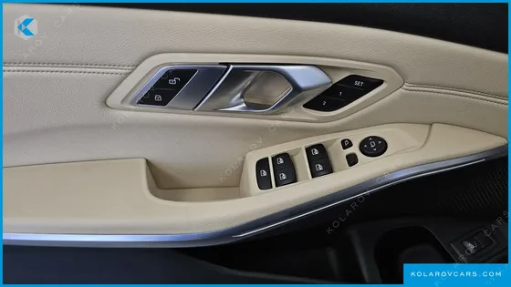 BMW 3 SERIES 330I XDRIVE LUXURY