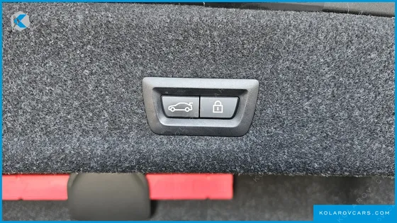BMW 3 SERIES 330I XDRIVE LUXURY