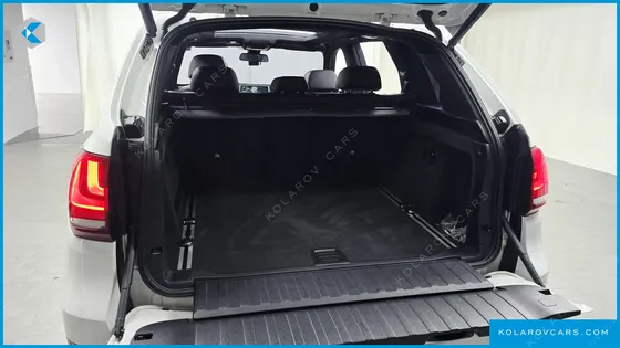BMW X5 XDRIVE 40D BLACK&WHITE EDITION