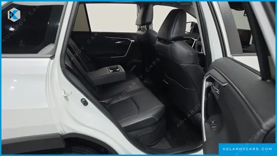 TOYOTA RAV4 2,5 4WD HYBRID LTD