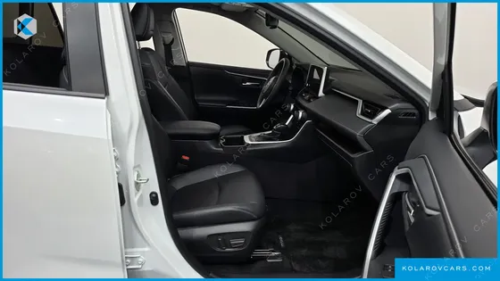 TOYOTA RAV4 2,5 4WD HYBRID LTD
