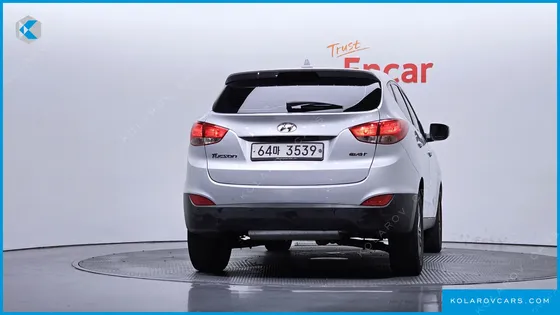 HYUNDAI TUCSON DIESEL(E-VGT) 2WD