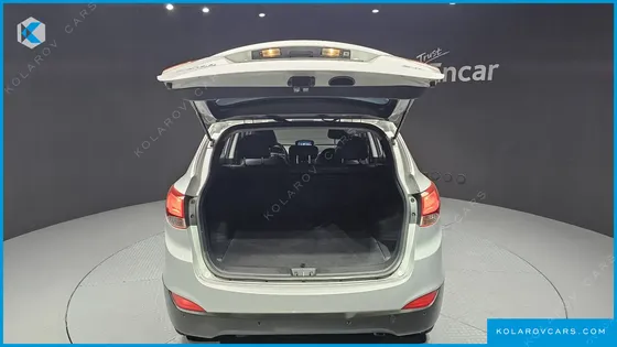 HYUNDAI TUCSON DIESEL(E-VGT) 2WD