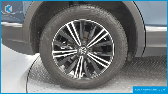VOLKSWAGEN TIGUAN 2.0 TDI 4-MOTION PREMIUM
