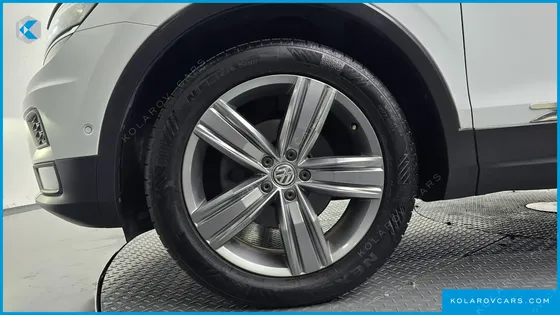 VOLKSWAGEN TIGUAN 2.0 TDI 4MOTION PRESTIGE